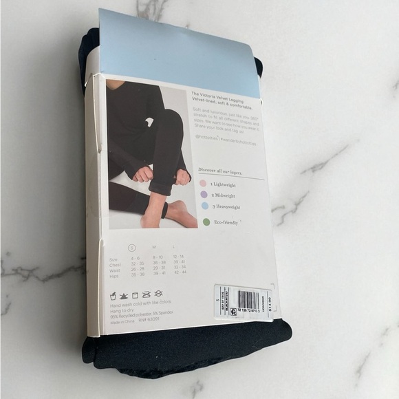 Black Victoria Velvet Leggings - Picture 5 of 5